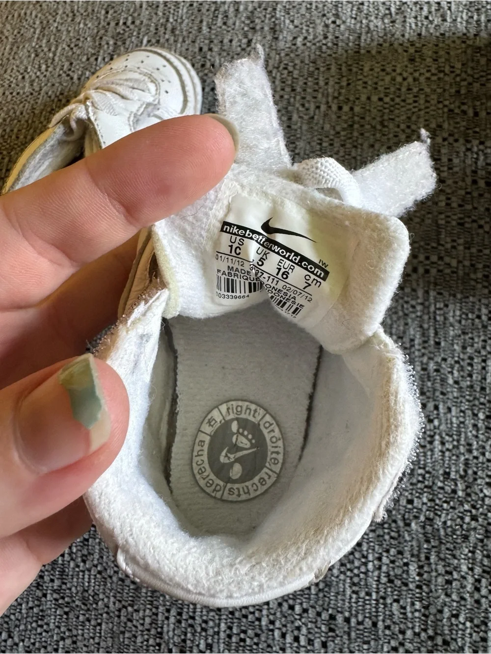 Nike pairs 1c